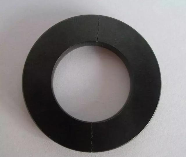 轴承垫片断裂原因分析,看是否对你们有用