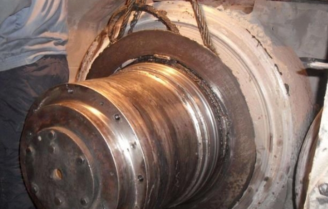电动机的轴颈和轴承室磨损怎么办?