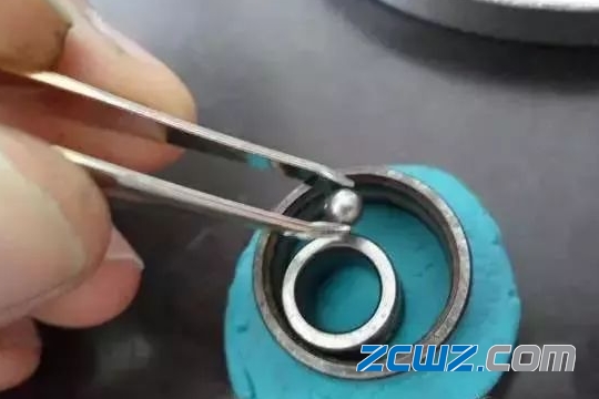 轴承钢珠生产流程及装配步骤