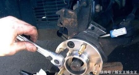 汽车轮子的轴承需要定期上油保养吗