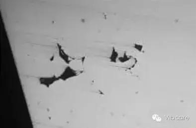 轴承常见缺陷的磁粉探伤和失效分析