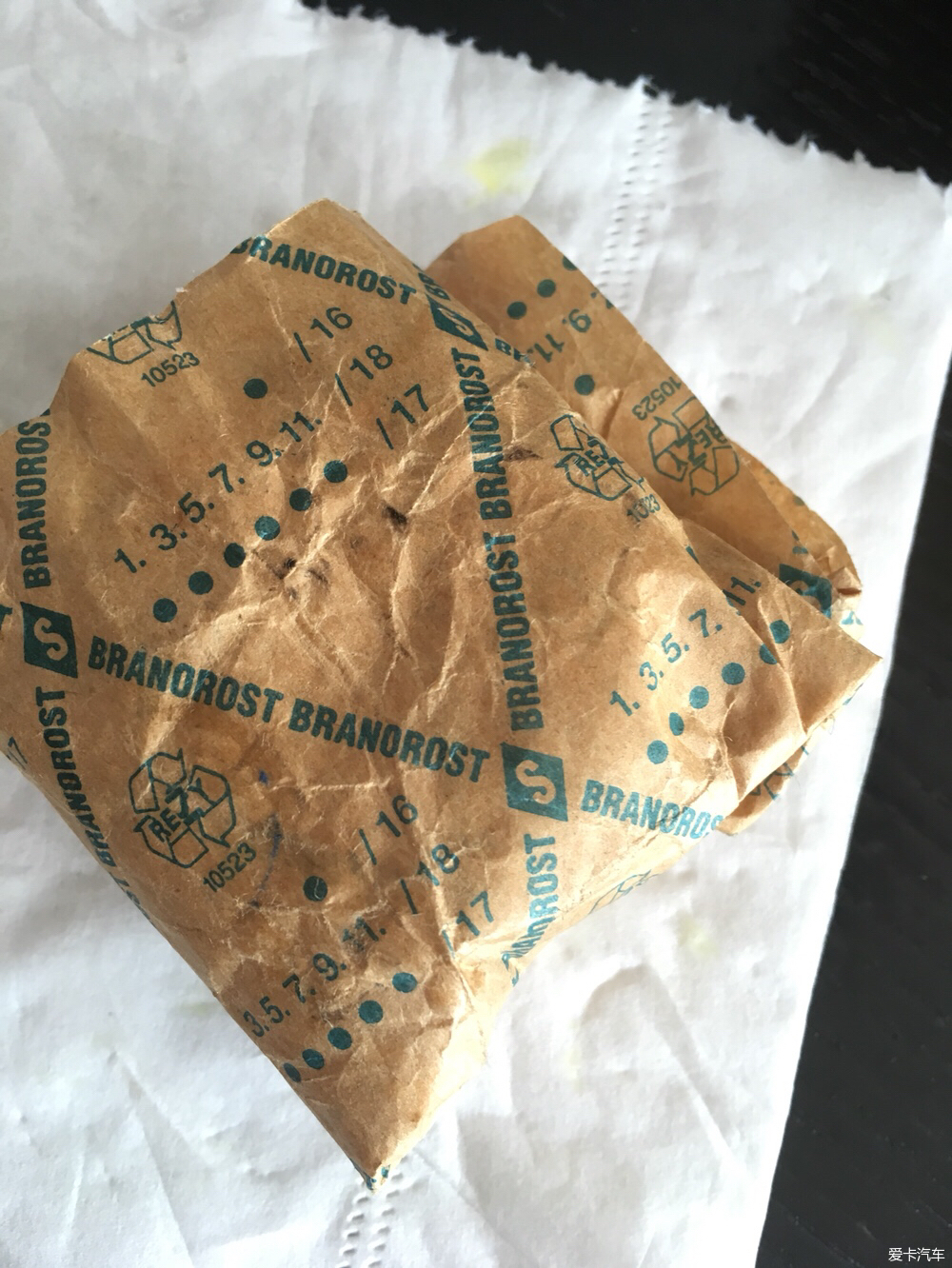 更换顶胶及平面轴承保养