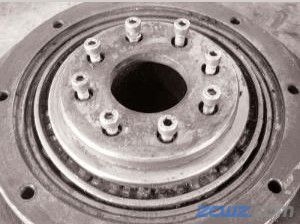 钢轮行走轴承处油封漏油时更换油封的具体步骤