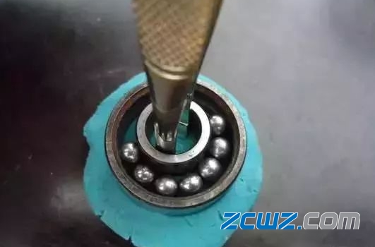 轴承钢珠生产流程及装配步骤