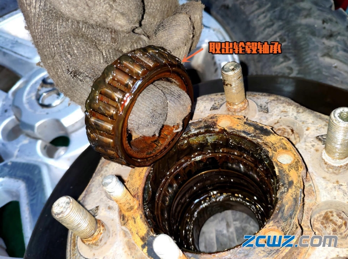 学会轮毂轴承拆卸和保养步骤,让您省好几百