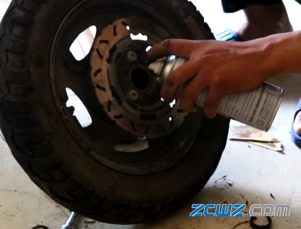 为什么电动车轴承老坏呢?