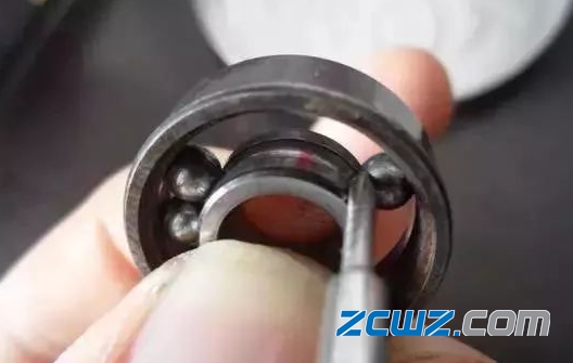 轴承钢珠生产流程及装配步骤