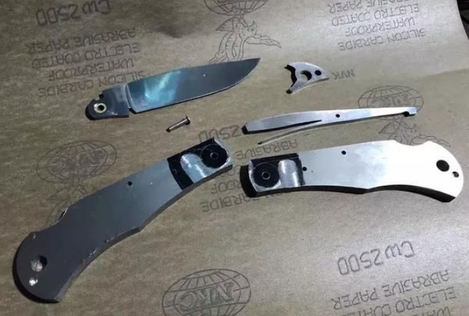 如何选择一把好的折刀之轴承部分的选择