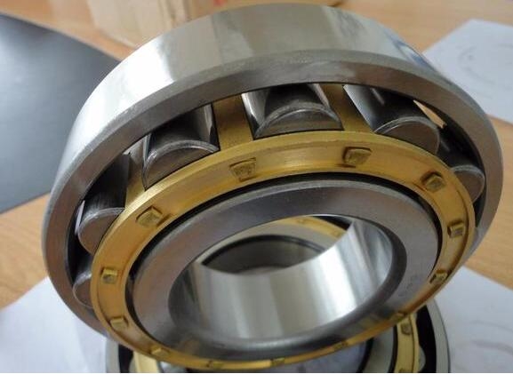 圆柱滚子轴承摩擦系数小,安装拆卸方便