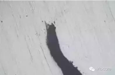 轴承常见缺陷的磁粉探伤和失效分析