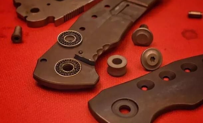 如何选择一把好的折刀之轴承部分的选择