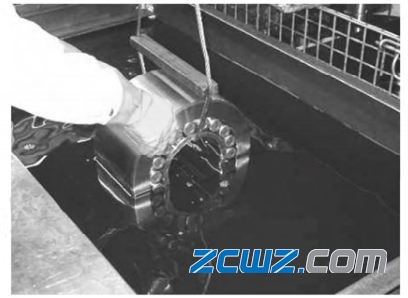 背衬轴承的结构、组装要点和磨削方法