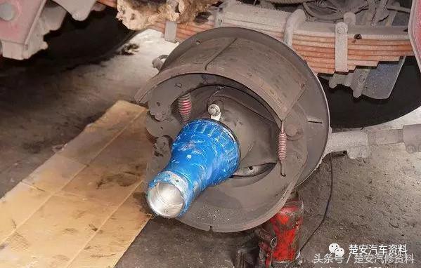 轴承黄油千万别上太多!否则易出事故……