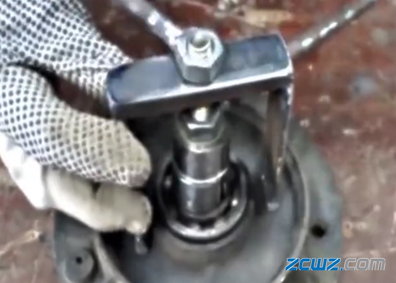 揭秘!取出坏轴承的简便方法,值得收藏