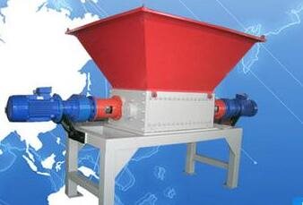 双轴撕碎机自动正反转系统的好处