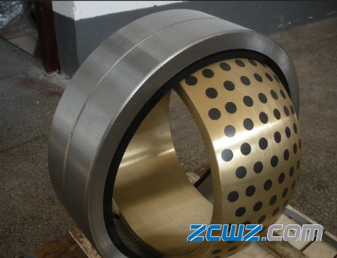 辨别自润滑轴承与含油轴承